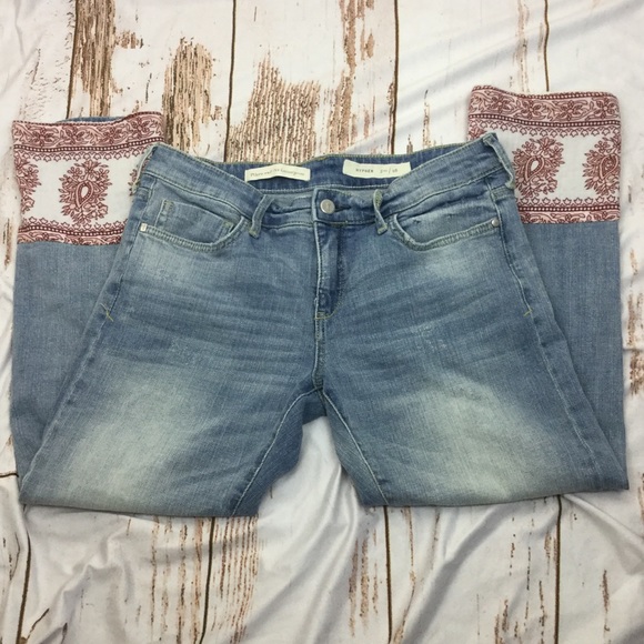 Anthropologie Denim - Pilcro Hyphan boyfriend ankle jeans size 28